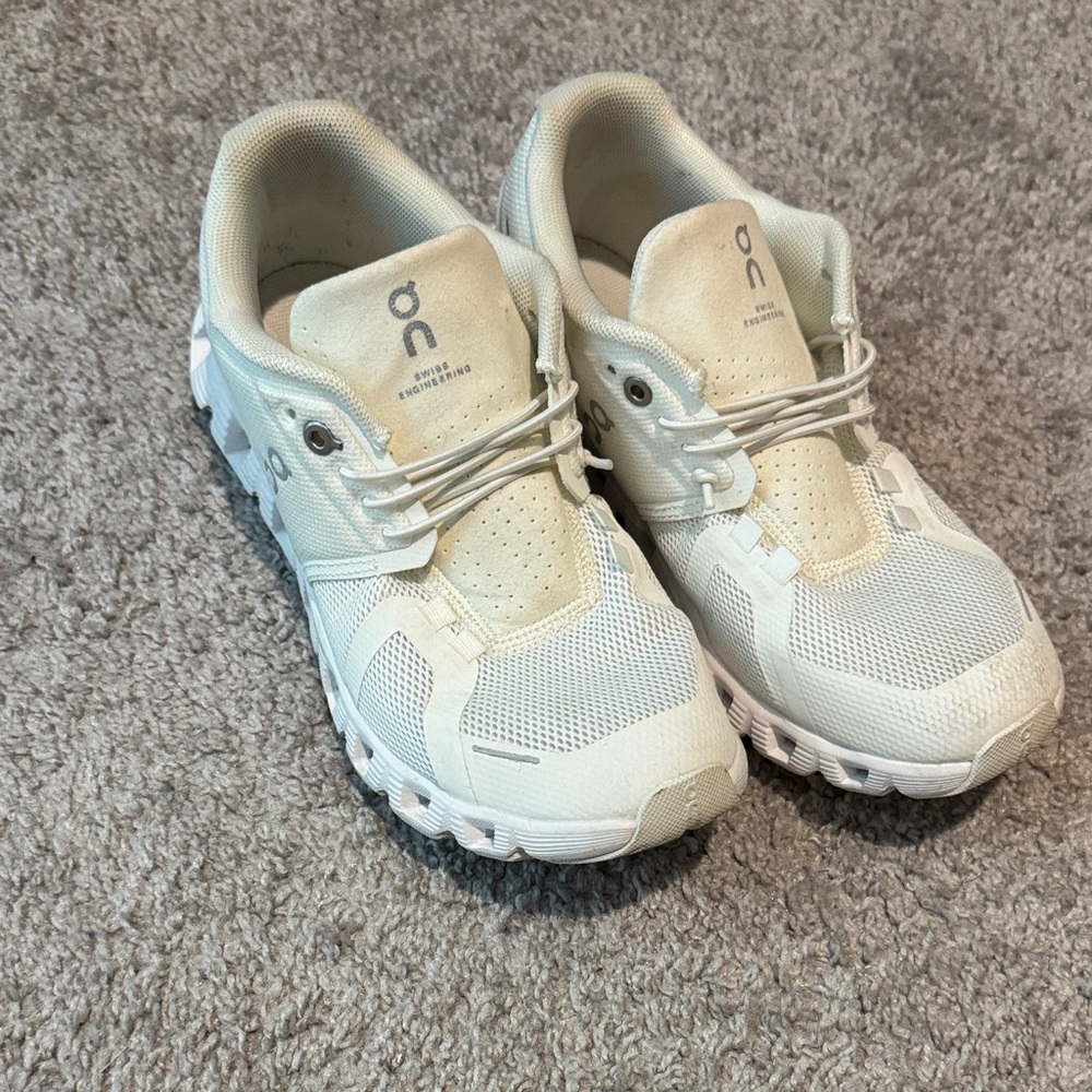 On Running Women's Cream Athletic Shoes